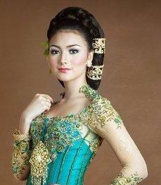 [Image: Kebaya.jpg]