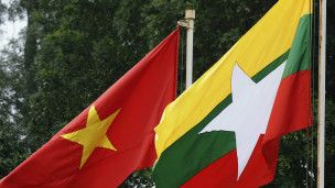 120322081129_vietnamese_and_burmese_flags_304x171_bbc_nocredit.jpg