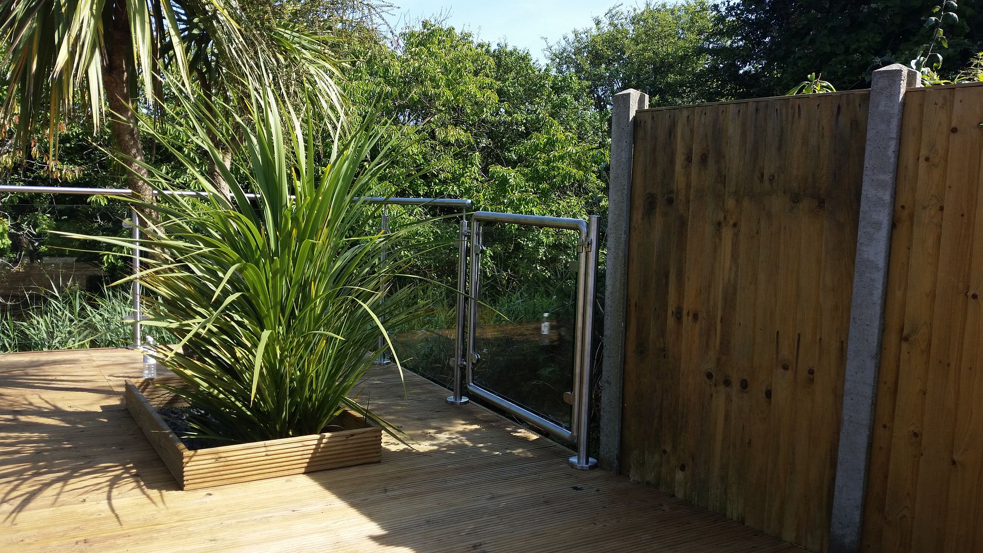 decking balustrade with glass gates online