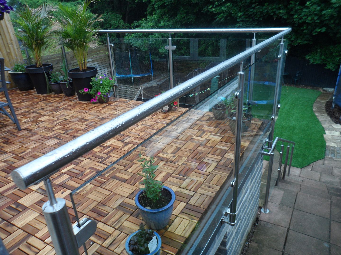 Glass balustrade in sheffield by DIO MET FABRICATIONS