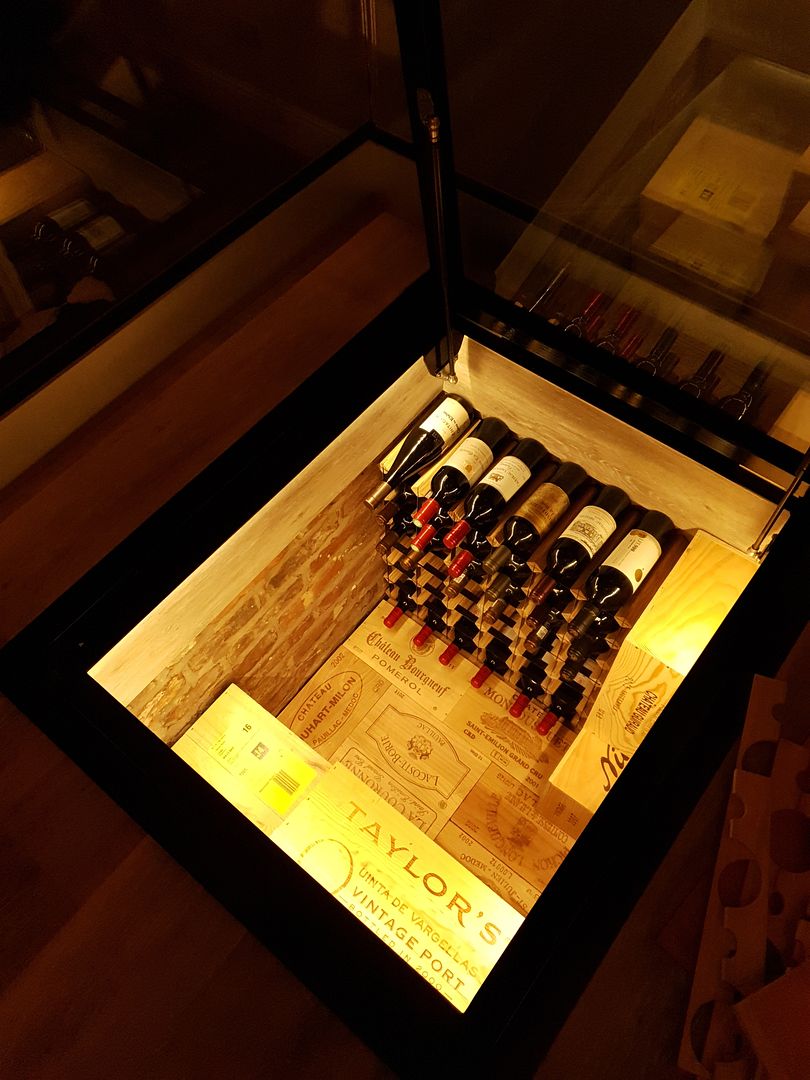 Wine cellar display glass